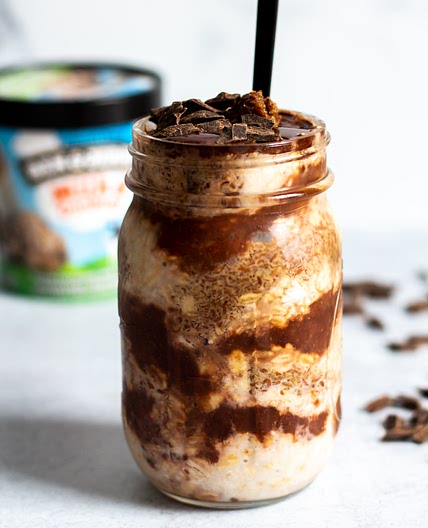 Milk & Cookies Overnight Oats