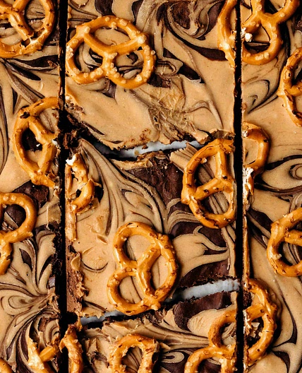 High-Protein Chocolate Peanut Butter Pretzel Bark