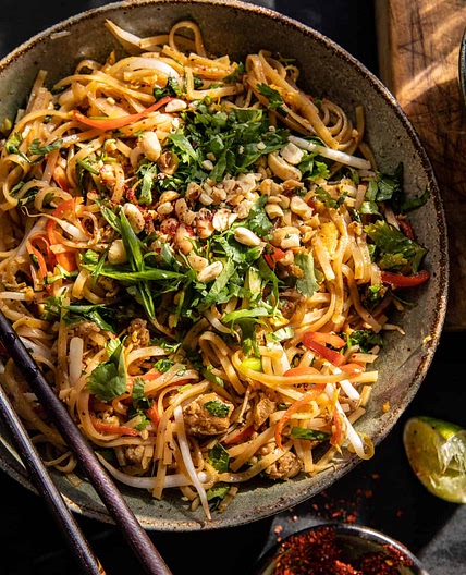 30 Minute Garlic Butter Chicken Pad Thai