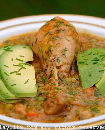Ecuadorian chicken rice soup {Aguado de gallina}