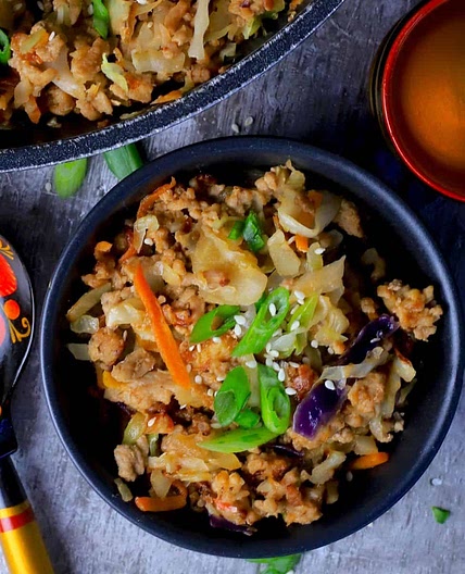 Low Carb Thai Eggroll in a Bowl