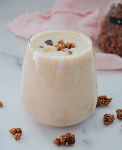 Peanut Butter Paradise Tropical Smoothie (Copycat)