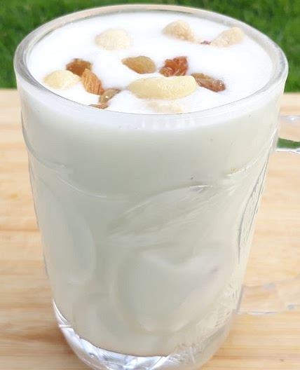 काजू लस्सी (Kaju Lassi recipe in Hindi)