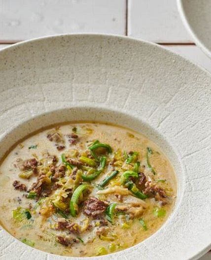 Klassische Käse-Lauch-Suppe