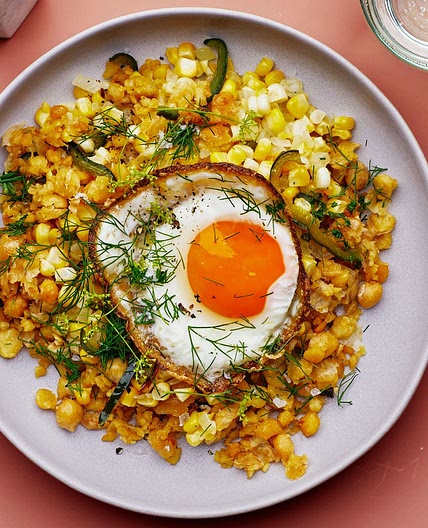 Garlicky Smashed Chickpeas With Corn