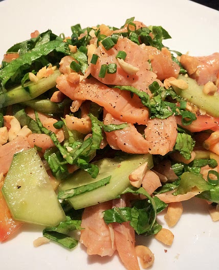 Receita de Salada de salmão e pepino