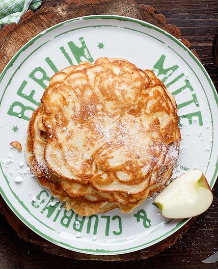 Apfelpfannkuchen klassisch und fluffig