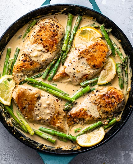 Creamy Lemon Garlic Chicken with Asparagus (30 Minutes!)