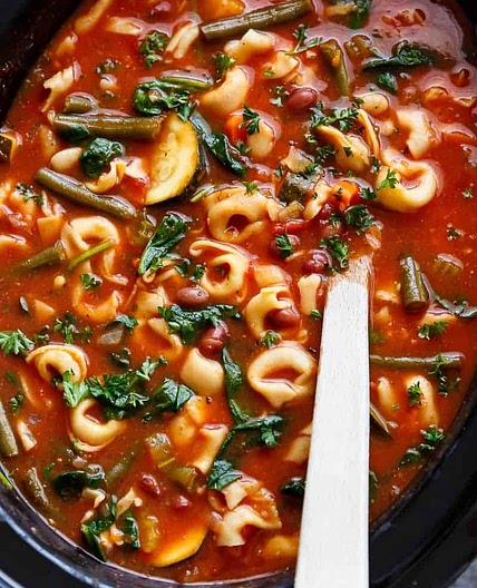 Slow Cooker Tortellini Minestrone Soup