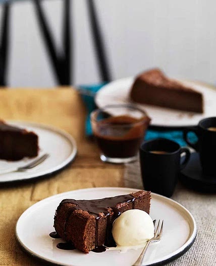 Venetian chocolate cake with star anise gelato
