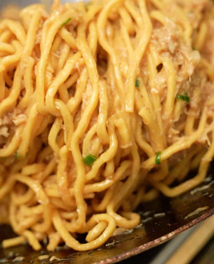 Garlic Noodles with Crab (20 Minutes!)