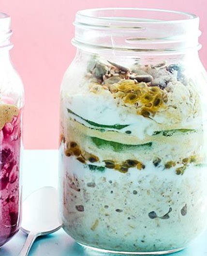 Tropical overnight oats