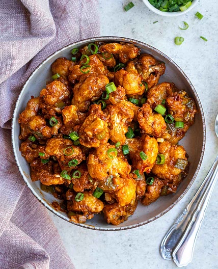 Cauliflower Manchurian (Gobi Manchurian)