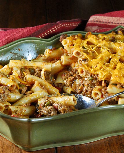Rachael Ray's Southwestern Chili Con Queso Pasta