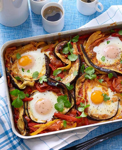 Shakshuka traybake