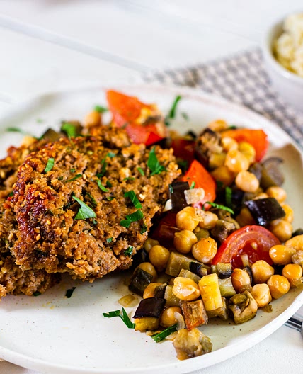 Orientalischer Hackbraten mit Kichererbsen und Aubergine