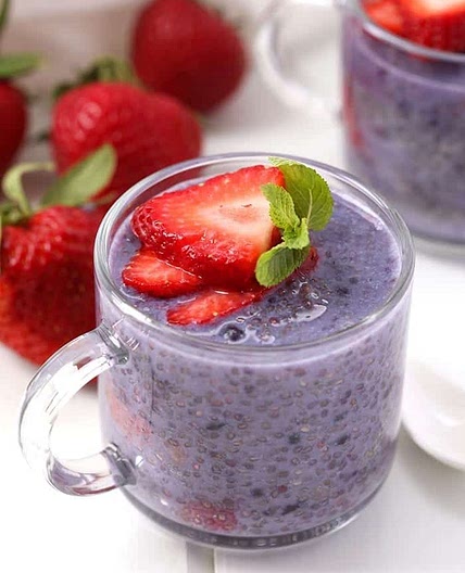 Very Berry Chia Pudding