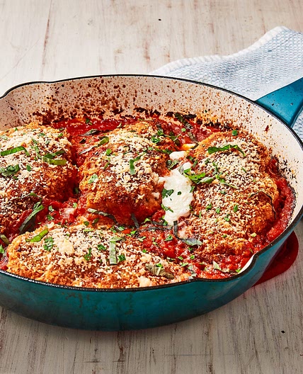 Mozzarella-Stuffed Chicken Parm