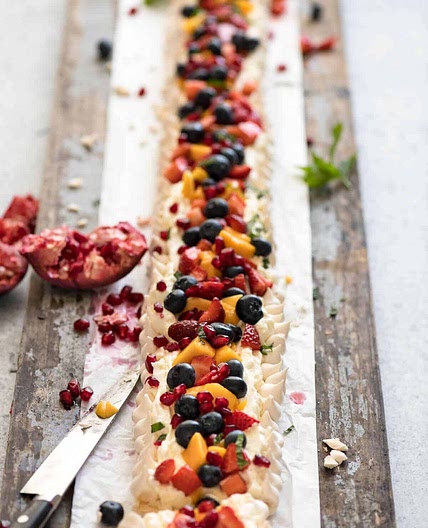 Never Ending Meringue Tranche (1.6 metres / 5.2 ft)