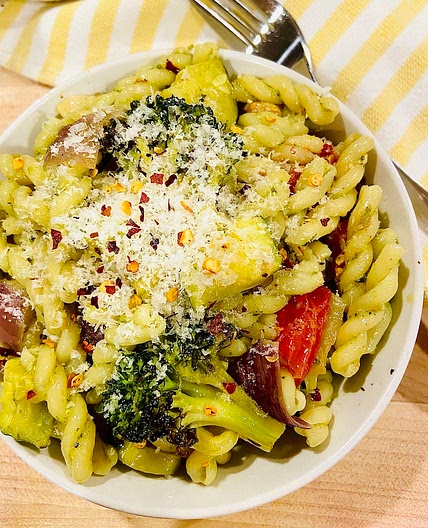 Roasted Vegetables Pasta with Pesto Pasta