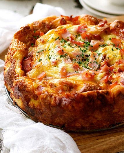 Cheese & Bacon Breakfast Strata Cake (Breakfast Casserole!)