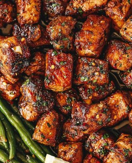 Garlic Butter Pork Bites with Lemon Green Beans