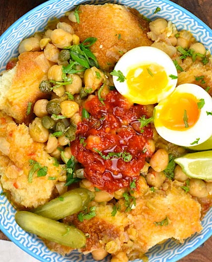 Lablabi (Tunisian Chickpea Soup)