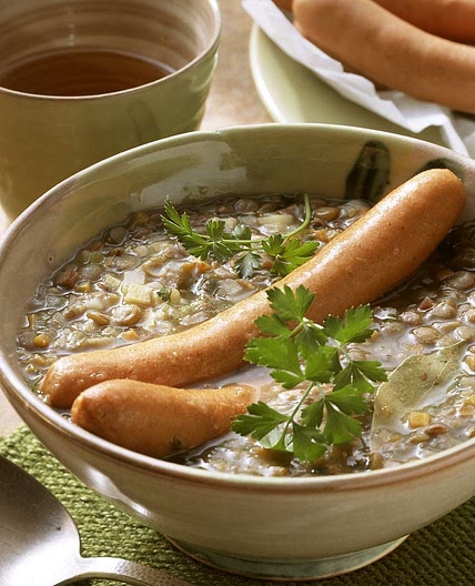 Linseneintopf mit Würstchen