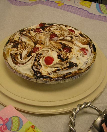 Banana Split Cheesecake