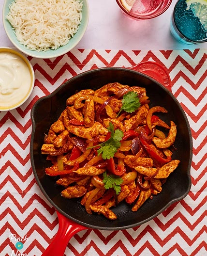 Chicken Fajitas | Slimming & Weight Watchers Friendly