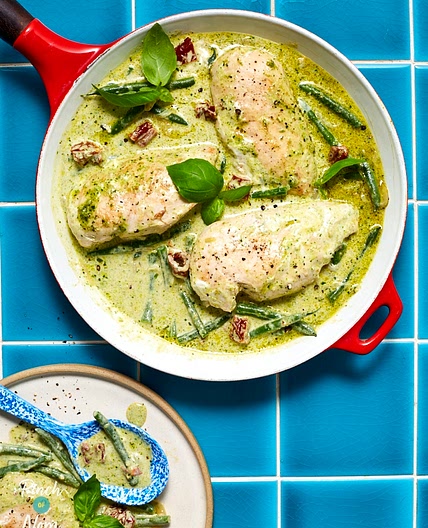 Creamy Pesto Chicken | Slimming & Weight Watchers Friendly