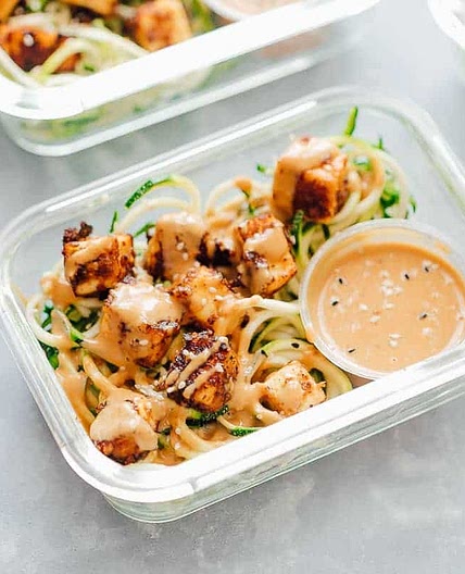 Crispy Sesame Tofu with Zucchini Noodle (Vegetarian Meal Prep)