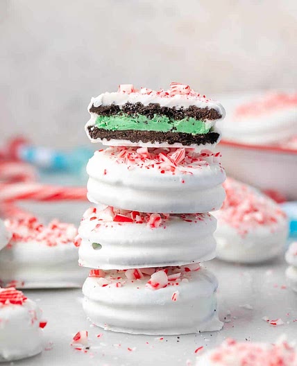 Peppermint Bark Oreos