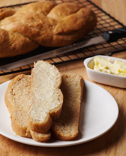 Easy Guyanese Bread