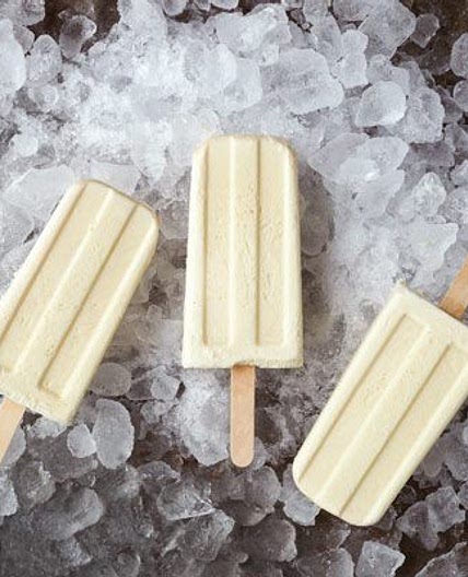 Cereal milk ice lollies