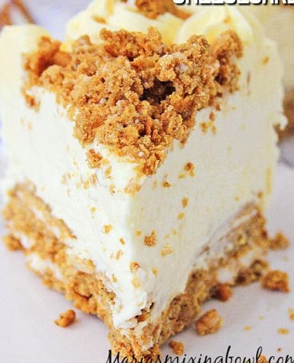 Oatmeal Creme Pie Cheesecake