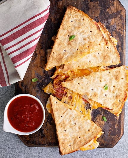 Pepperoni Pizza Quesadillas