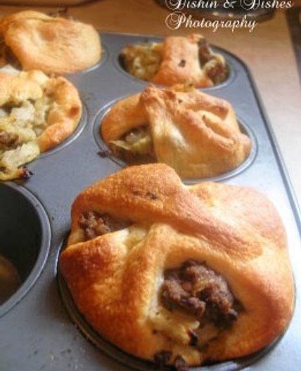 Kraut Bierocks (German Cabbage Burgers!)