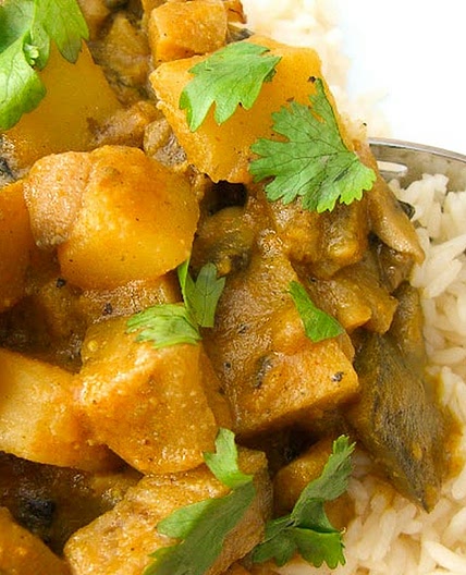 Easy Mushroom, Potato & Aubergine Curry