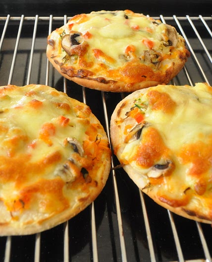 Absolutely Yummy Vegetable Pizza