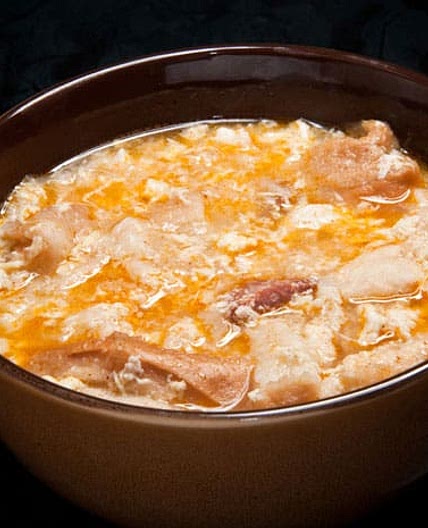 Receta de sopa de ajo con chorizo