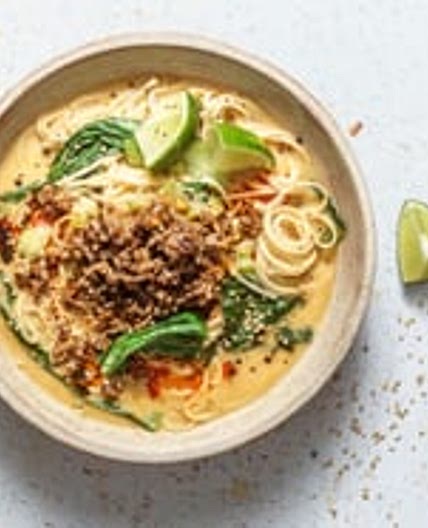 Tantanmen mit Ramen-Nudeln