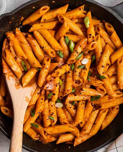 Creamy Korean Gochujang Pasta