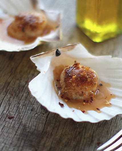 Scallops in a Saffron Broth