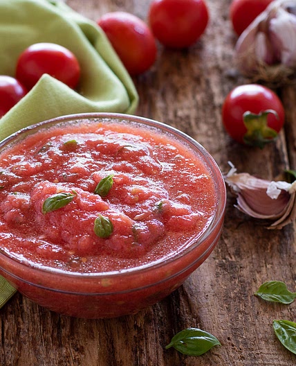 Sugo di pomodoro crudo