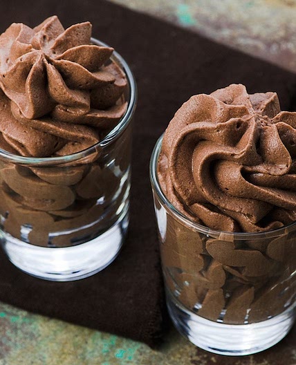 Easy Chocolate Mousse Recipe (perfect dessert for one!)