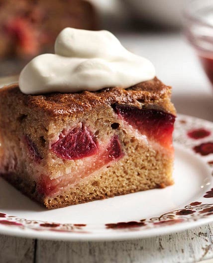 Plum pudding cake