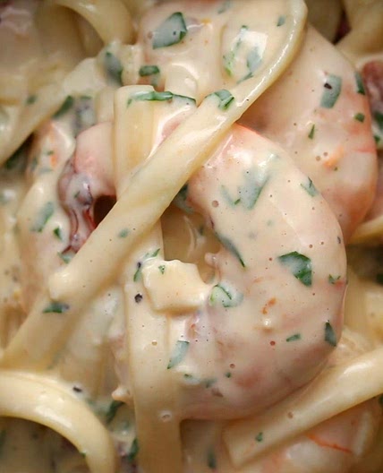 Garlic Shrimp Bacon Alfredo Recipe by Tasty