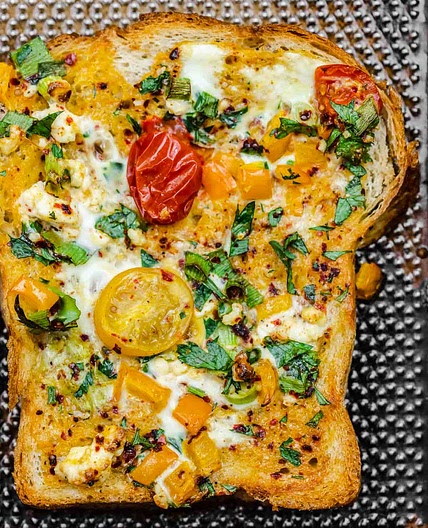 Egg Toast with Vegetables (Healthy Breakfast Recipe)