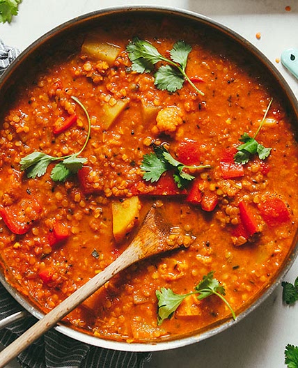 30-Minute Potato Cauliflower Red Lentil Curry